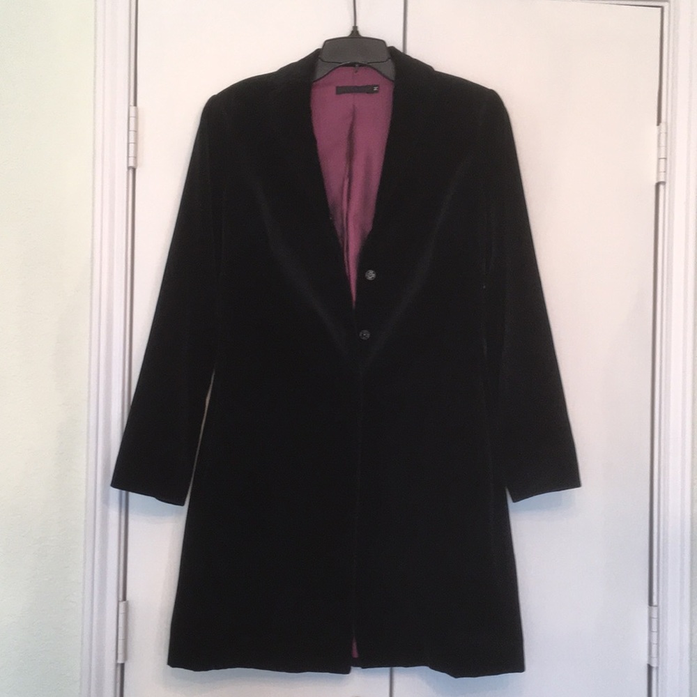Guess Collection size M black velvet jacket